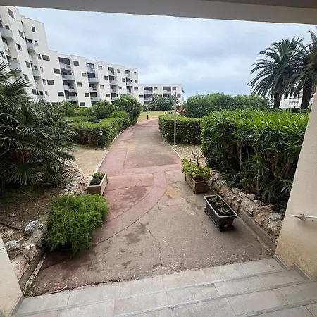 Moderne Clim, Parking A 100 M De La * Le Barcarès